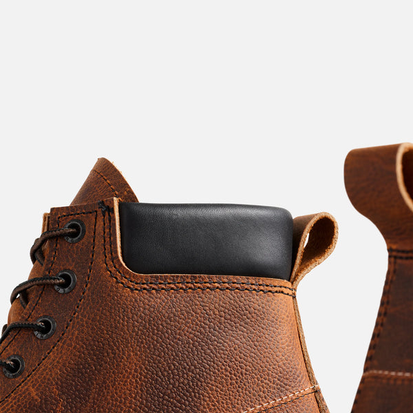 Red Wing #8213 Norway Moc
Men's 6-Inch Norway Moc in Copper Rough and Tough Scotch-Grain